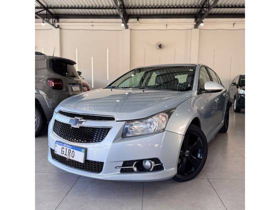 CHEVROLET CRUZE 1.8 LT 16V FLEX 4P AUTOMÁTICO CHEVROLET CRUZE 1.8 LT 16V FLEX 4P AUTOMÁTICO